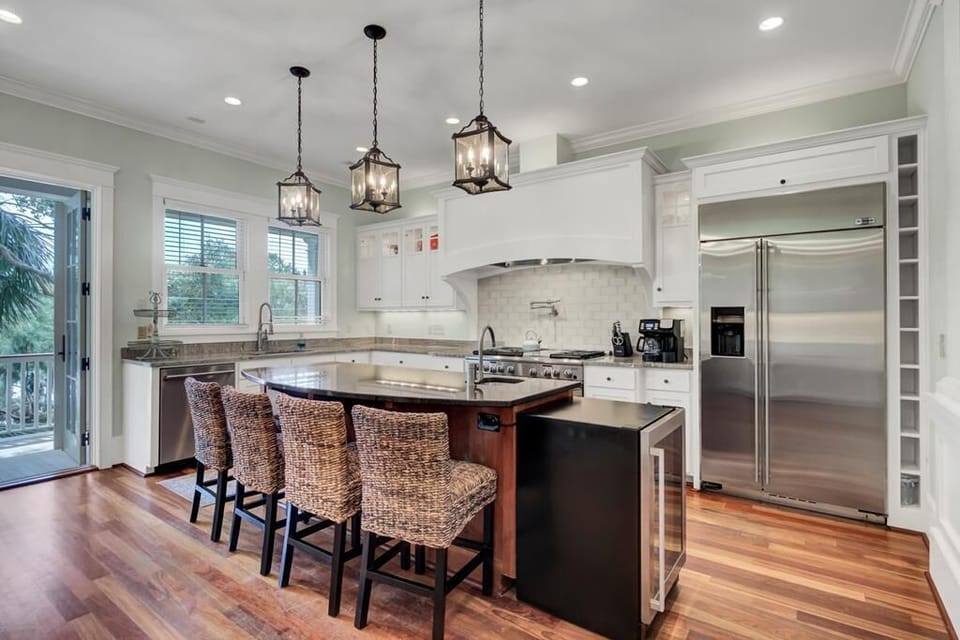 Well Equipped Kitchen 