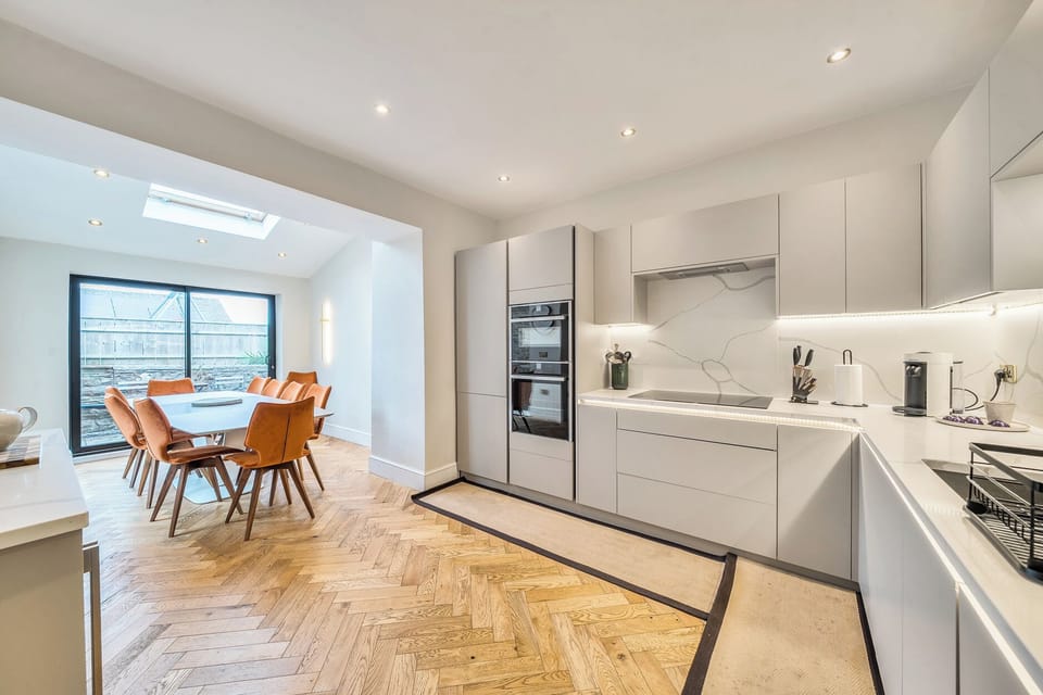 Fridge, dishwasher, electric kettle, toaster