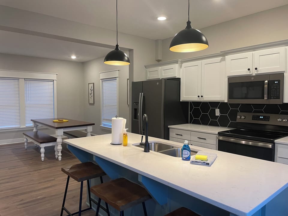 Kitchen/dining