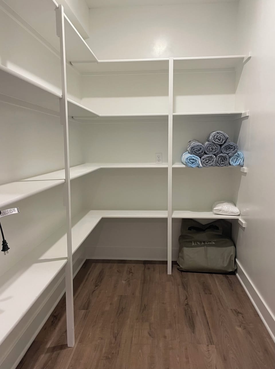pantry/storage