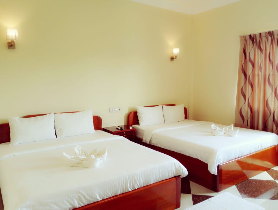 Superior Twin Room | Desk, free WiFi