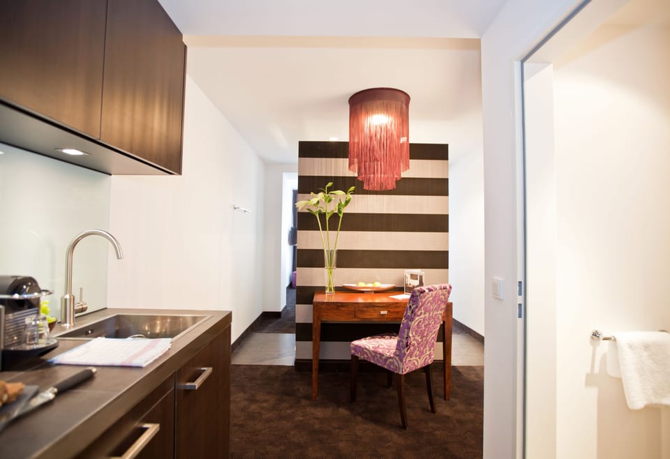 Private kitchenette