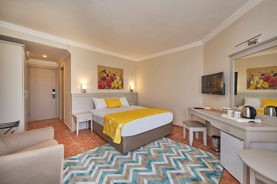Standard Room | In-room safe, free WiFi