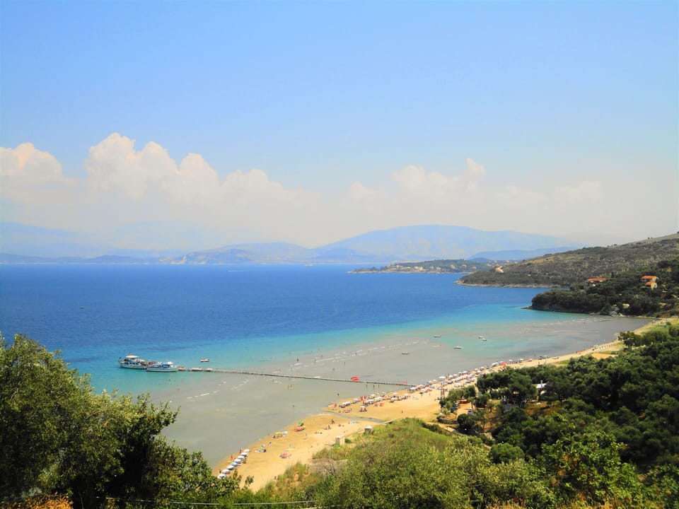 Dionysos Apartments Bed and Breakfast in Peloponnese, Western Greece and the Ionian