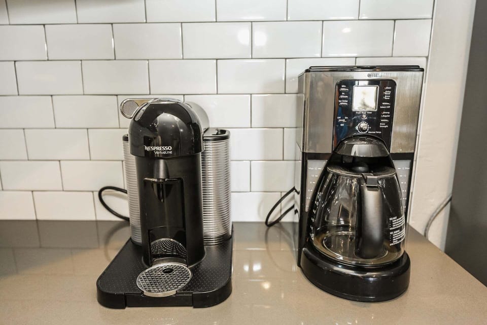 Nespresso and coffee maker available - Just bring your favorite pods/coffee!
