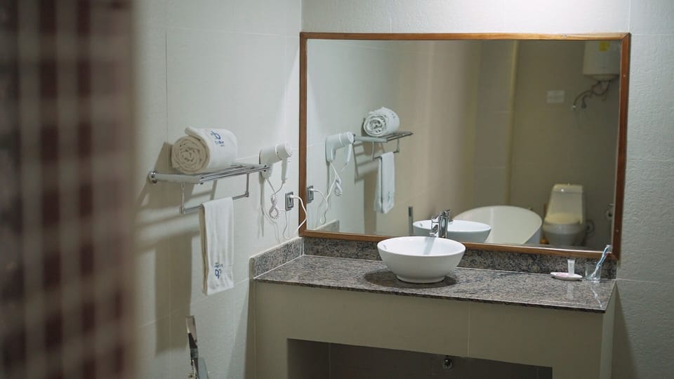 Minibar, in-room safe, desk, blackout drapes