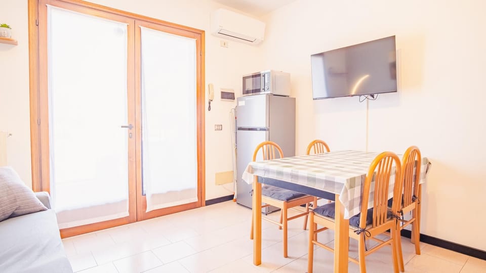House | 1 bedroom