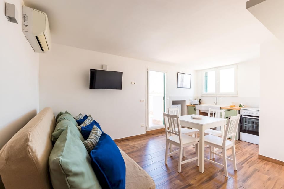 House | 1 bedroom