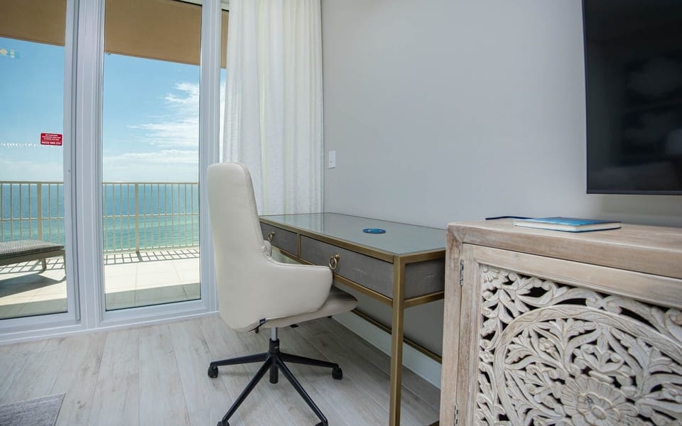 Condo, 4 Bedrooms | View from property