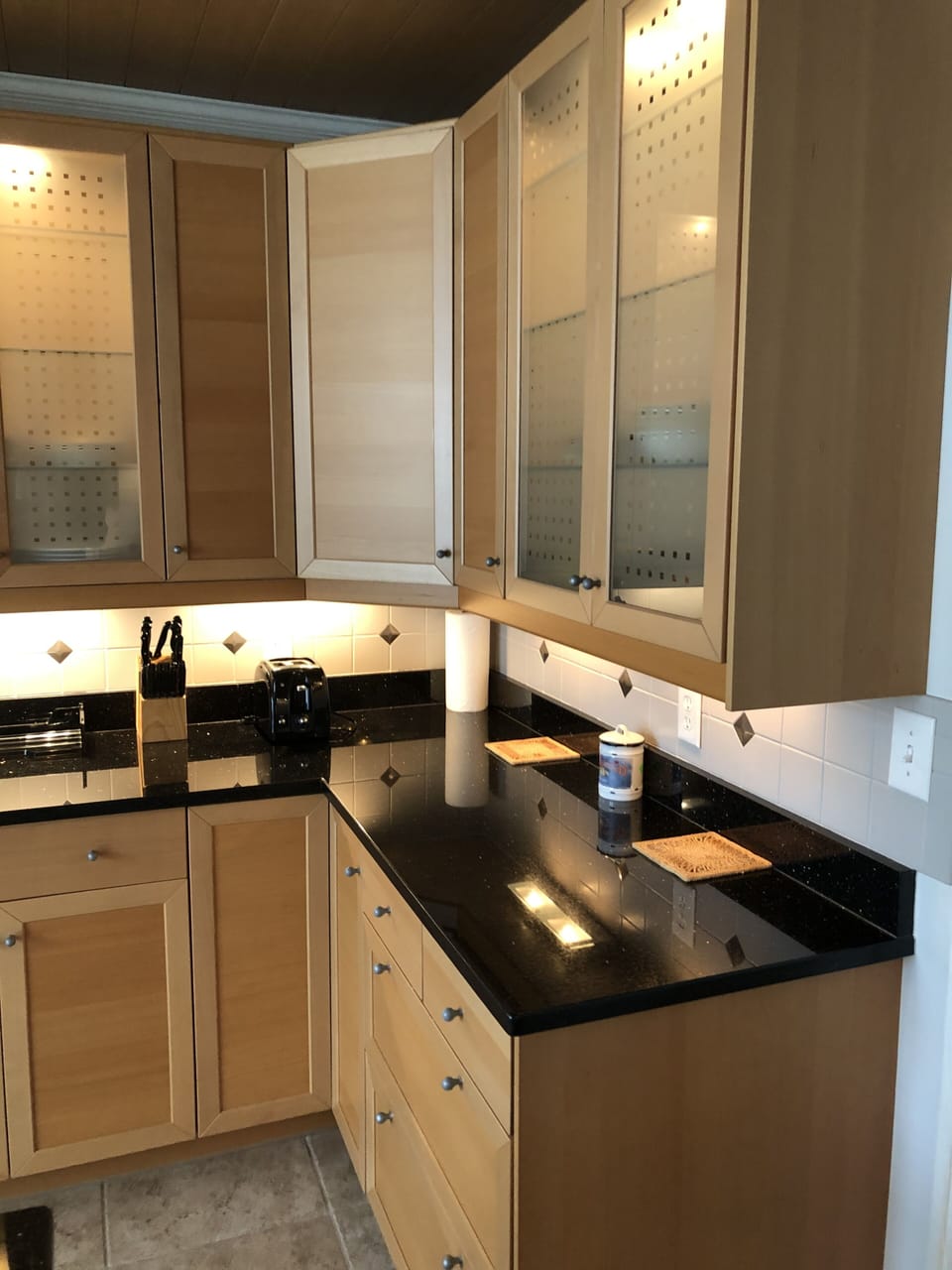 House, 4 Bedrooms | Private kitchen | Coffee/tea maker, fridge, oven