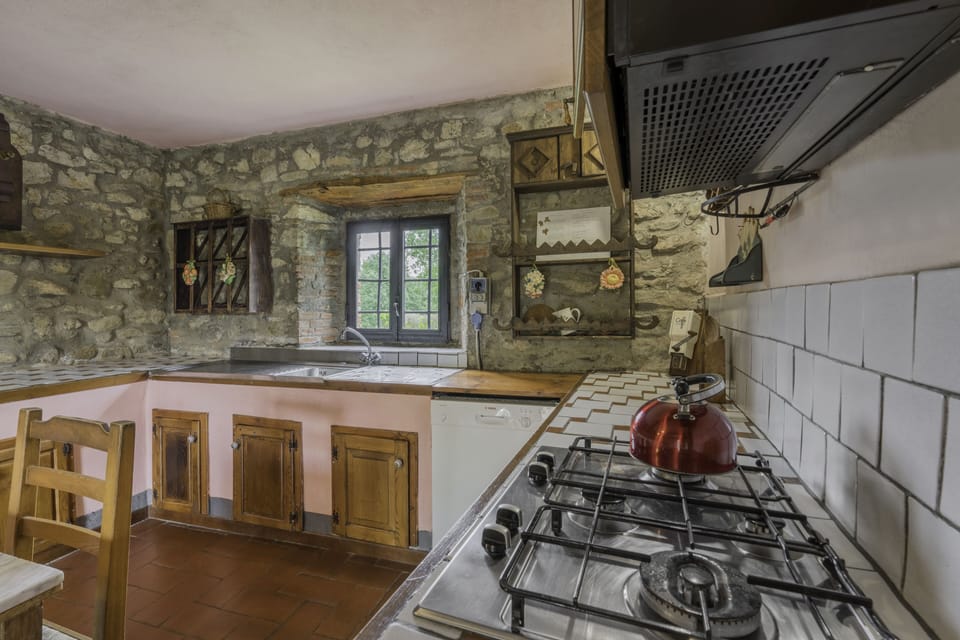 Villa | Private kitchen | Full-size fridge, stovetop, dishwasher, coffee/tea maker