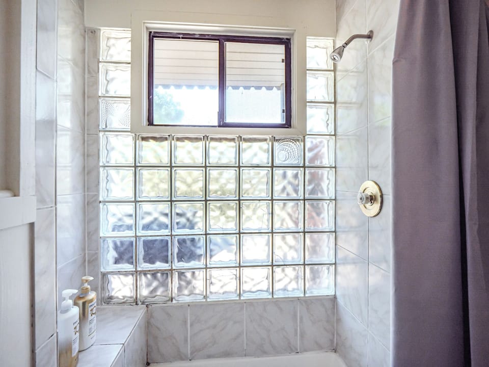 Beautiful Shower with lots of outdoor light