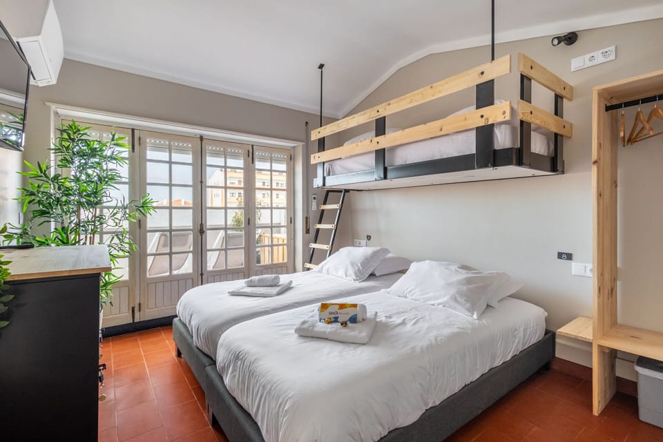 Deluxe Room | Premium bedding, down comforters, individually decorated