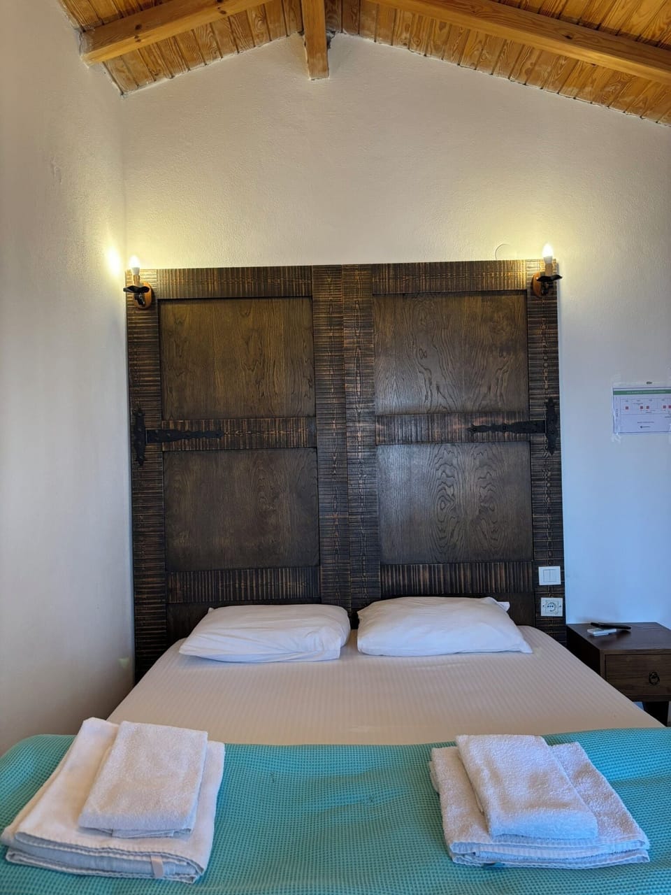 Double or Twin Room | Free WiFi