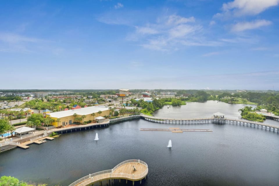 Privately Furnished Lakefront Balcony with Light Show Views