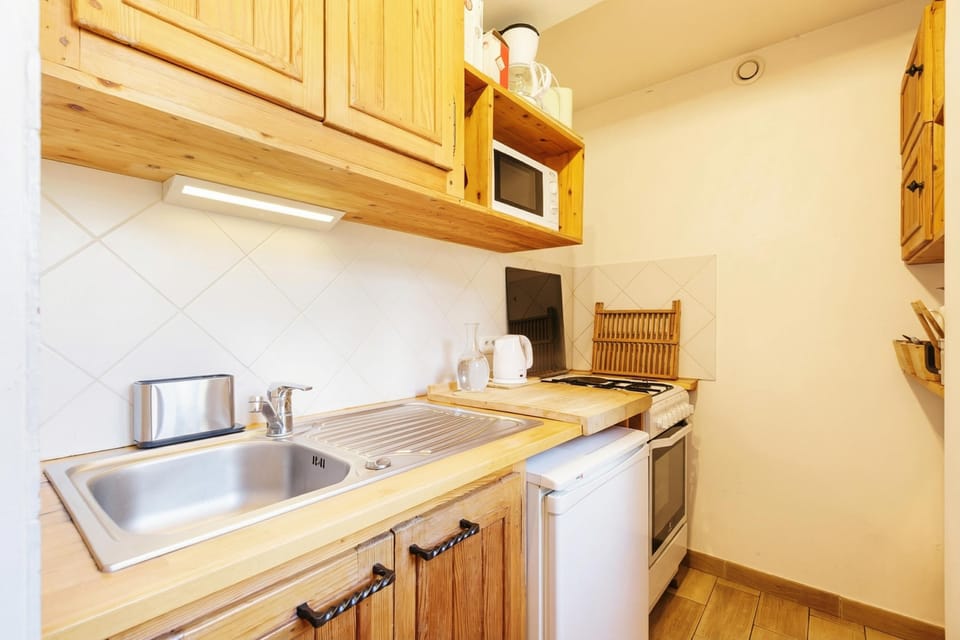 Kitchenette