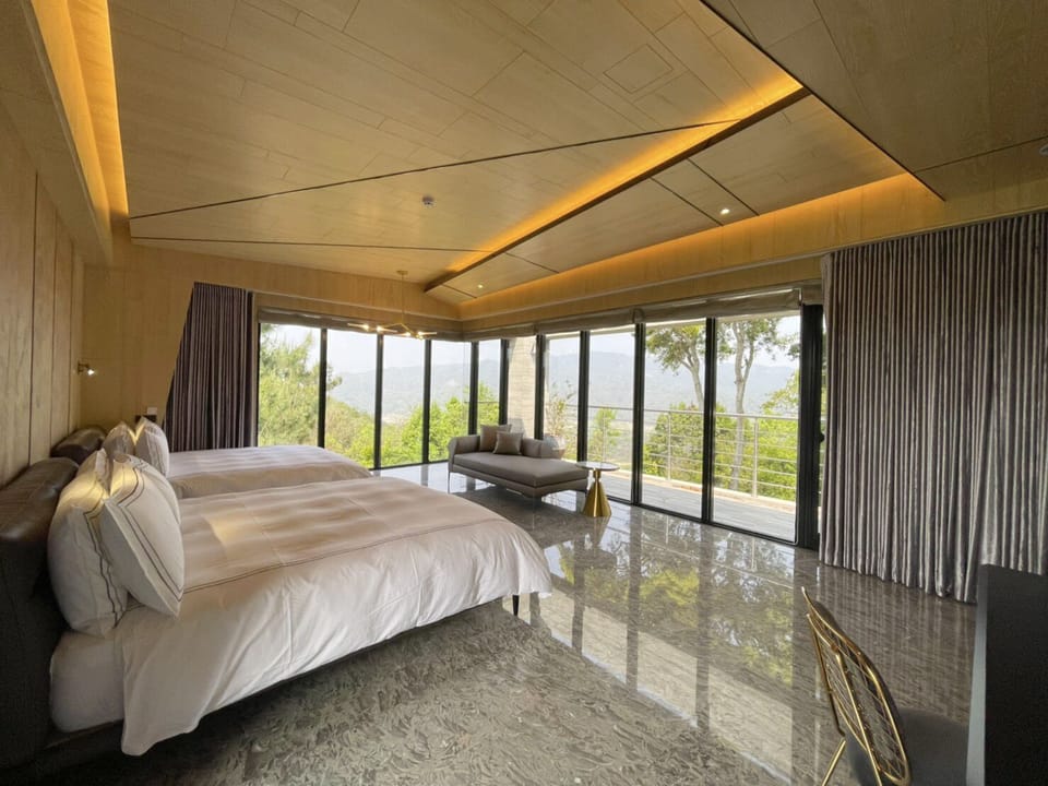 Royal Villa | Individually furnished, free WiFi