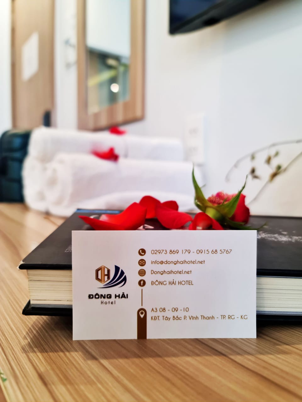 Family Quadruple Room | Desk, free WiFi, bed sheets