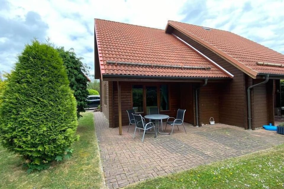 Holiday Home Exterior [summer]