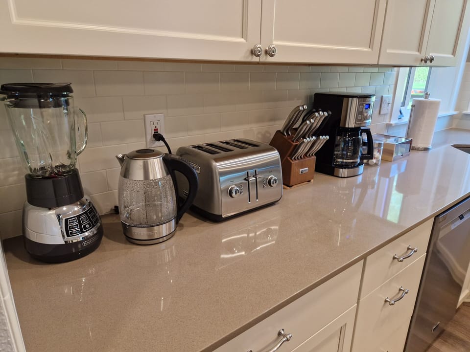 Prepare breakfast in the morning; or head out and have breakfast on the road :o)