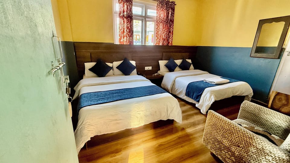 Economy Twin Room | Hypo-allergenic bedding available, WiFi (free), bed sheets