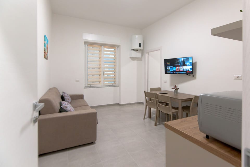 Family Condo, Non Smoking, Partial Sea View | Premium bedding, down comforters, memory foam beds, in-room safe