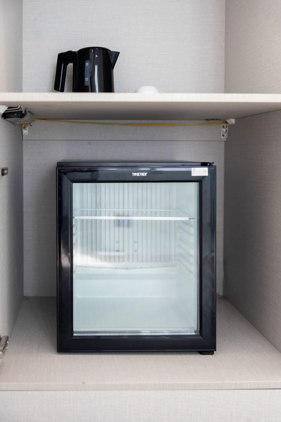 Premium bedding, minibar, individually decorated, individually furnished