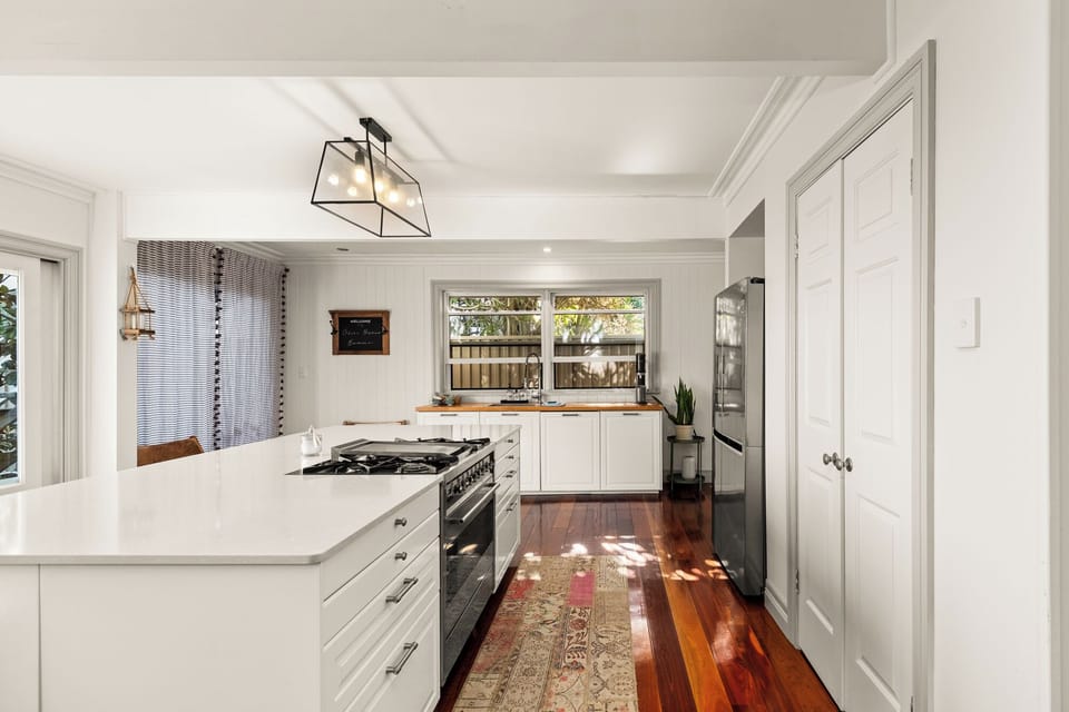 Kitchen with city and ocean views (5)