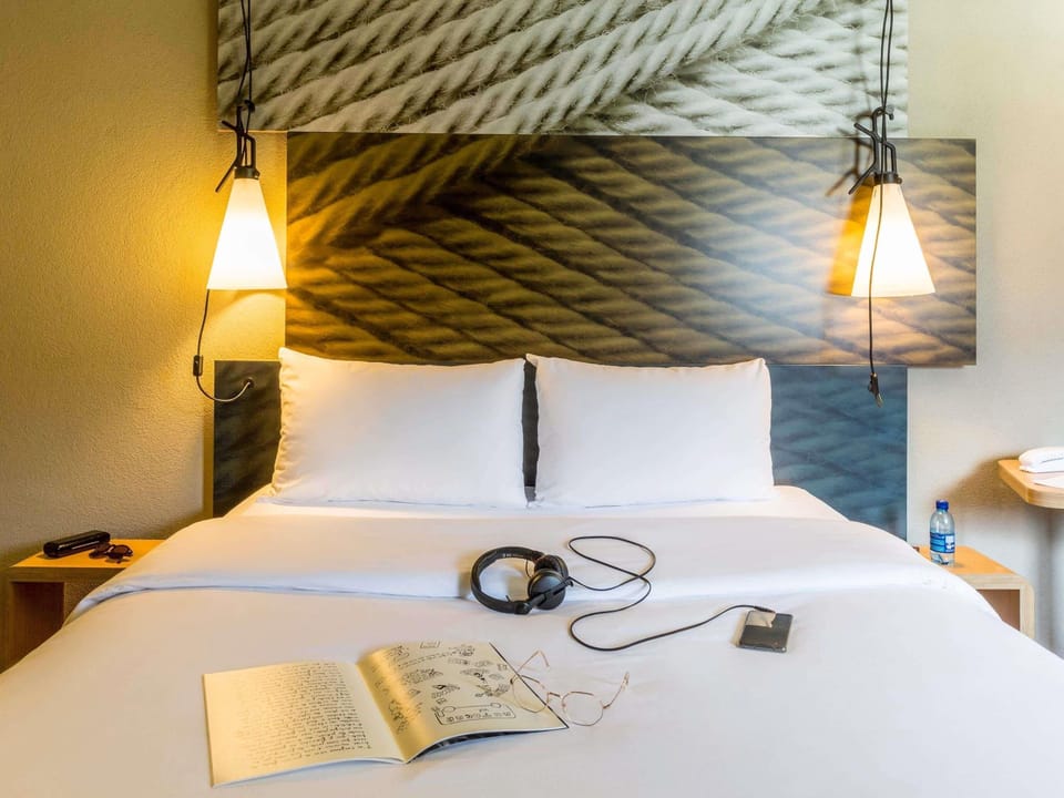 In-room safe, desk, blackout drapes, soundproofing