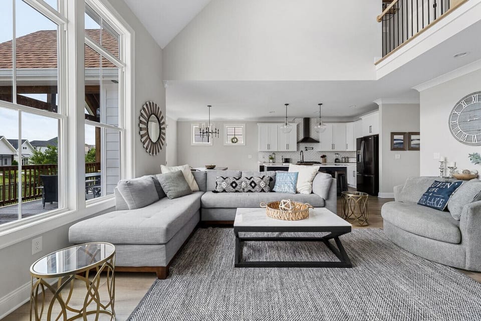 Living Room 4