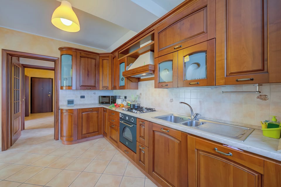 Standard House, 3 Bedrooms, Microwave (Il Sole Di Mirasole) | Private kitchen