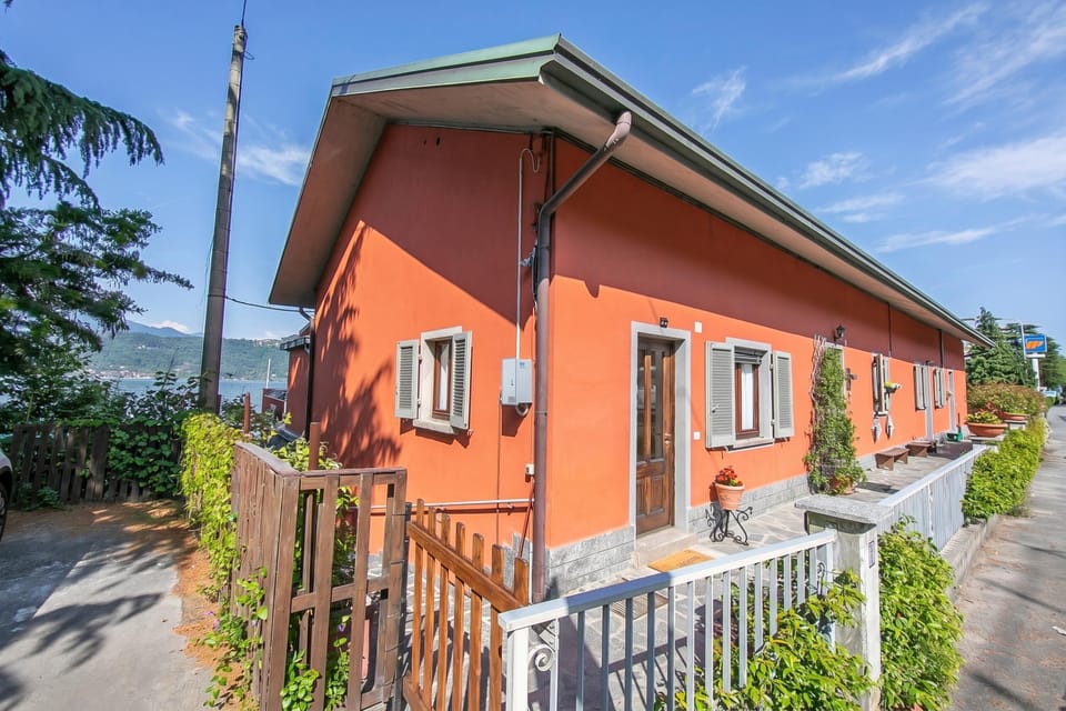 Family Apartment, Multiple Bedrooms, Lakeside (Red House Terrace Private Beach) | Front of property