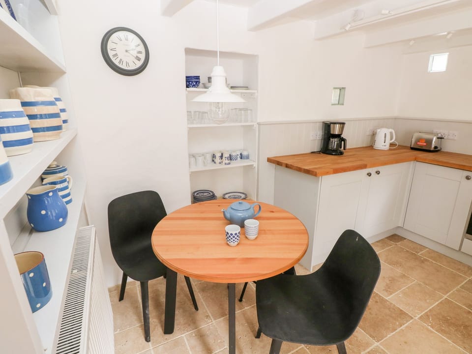 Fridge, dishwasher, electric kettle, toaster