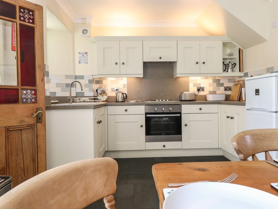 Cottage | Interior