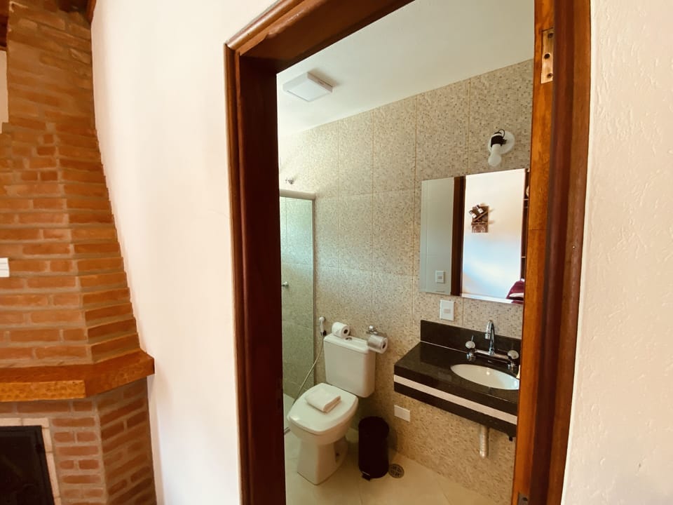 Exclusive Suite | Bathroom