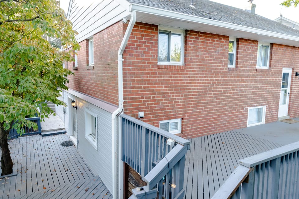 Wrap around deck