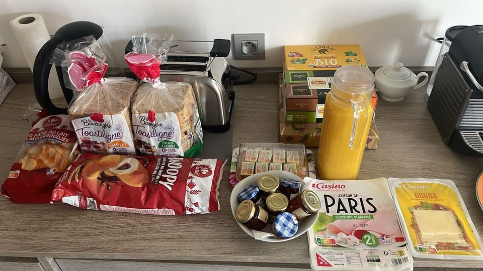 Breakfast meal