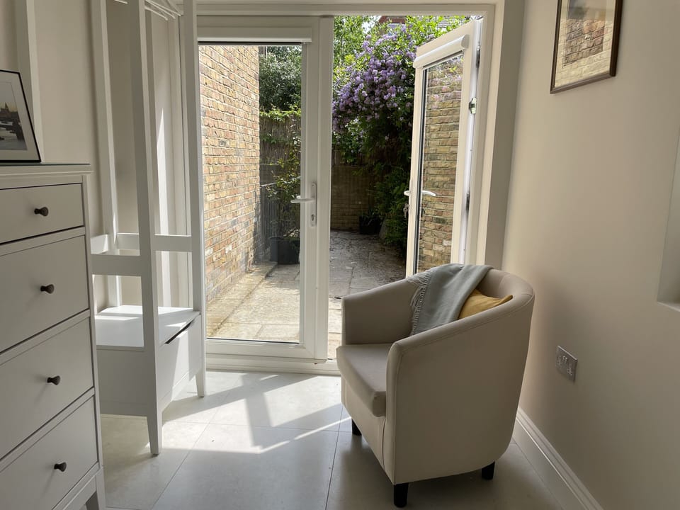 Bedroom with view to garden 