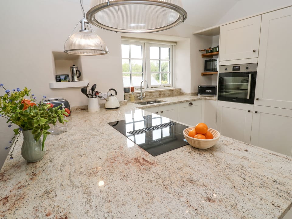 Fridge, dishwasher, electric kettle, toaster