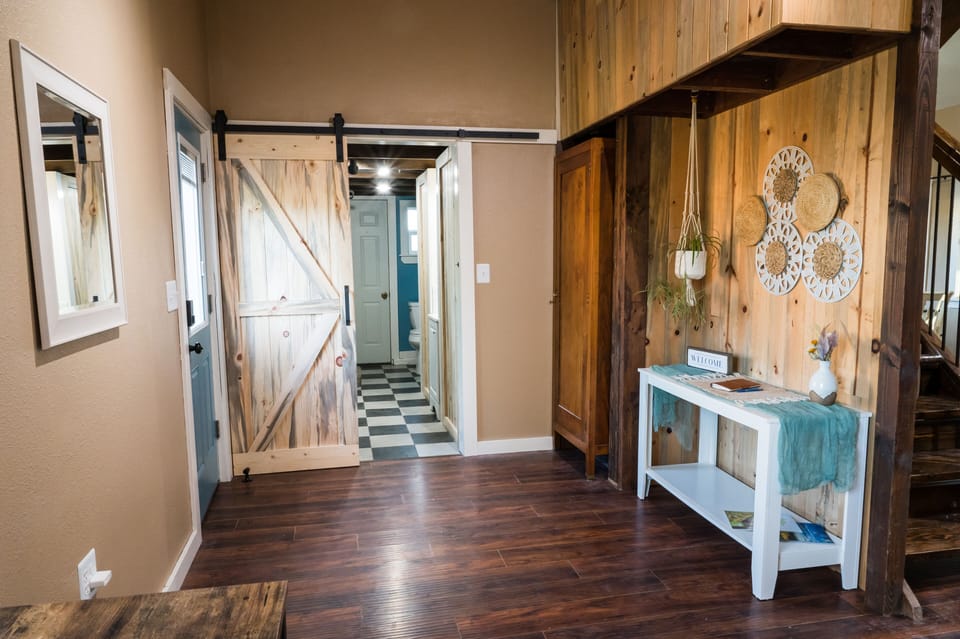 Barndoor to bathroom