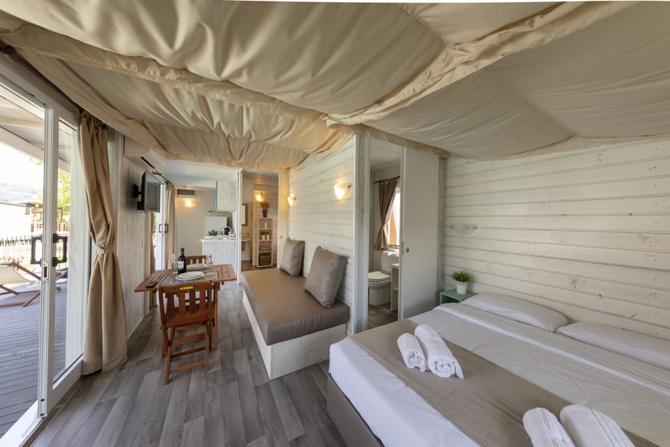 Suite, 2 Bathrooms | 2 bedrooms, in-room safe, individually furnished, laptop workspace