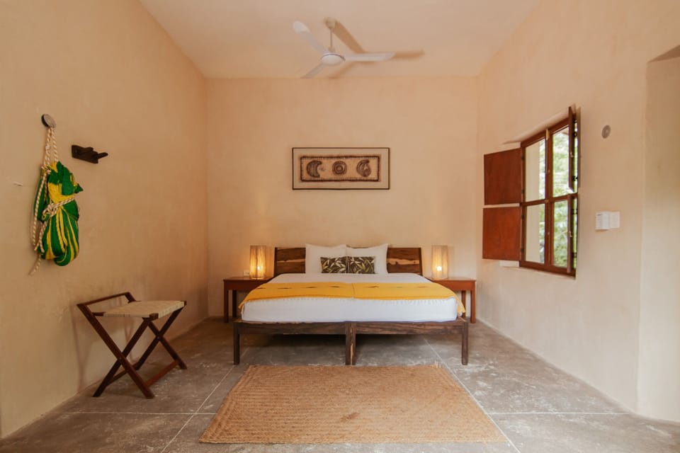 Premium Cabin | Individually decorated, individually furnished, laptop workspace