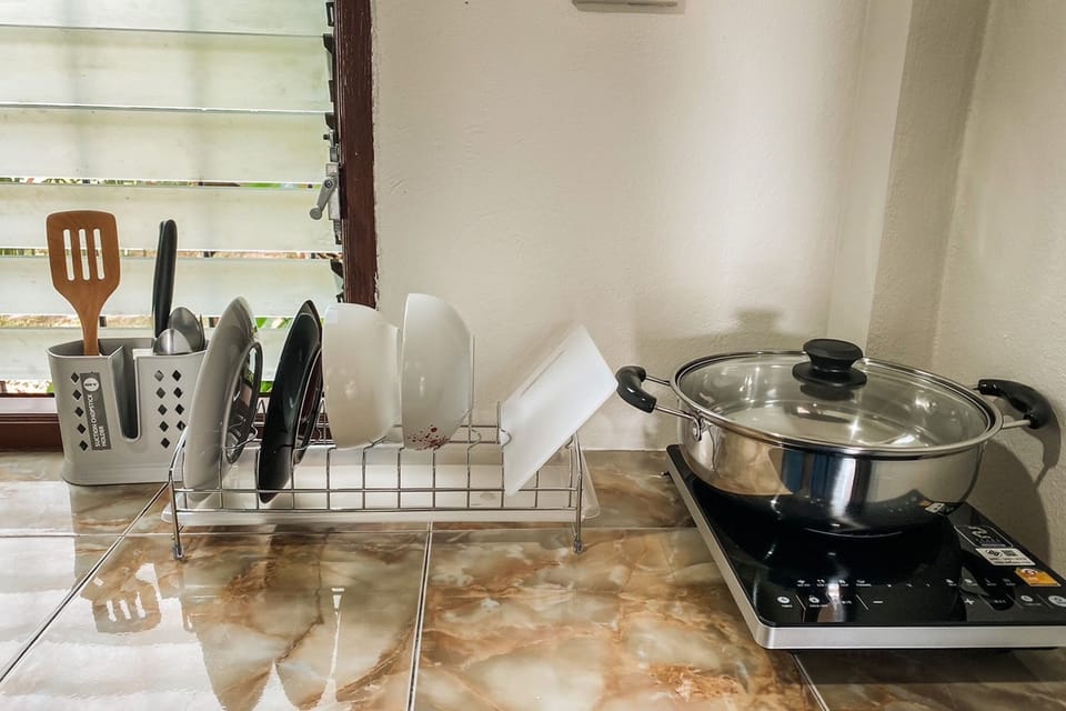 Deluxe Bungalow | In-room safe, desk, free WiFi, bed sheets
