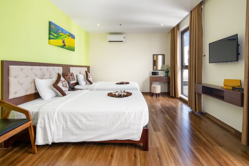 Deluxe Twin Room, City View | View from room