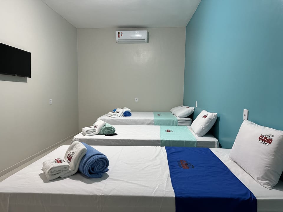 Free WiFi, bed sheets