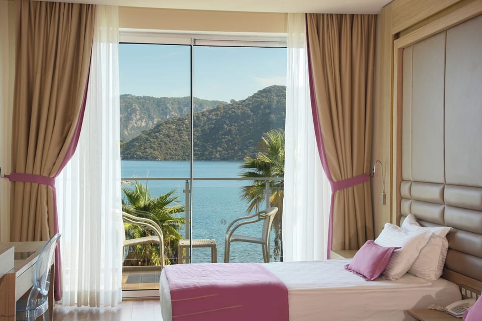 Standard Double or Twin Room, Sea View | View from room