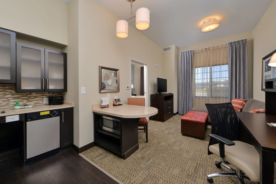 In-room safe, desk, laptop workspace, iron/ironing board