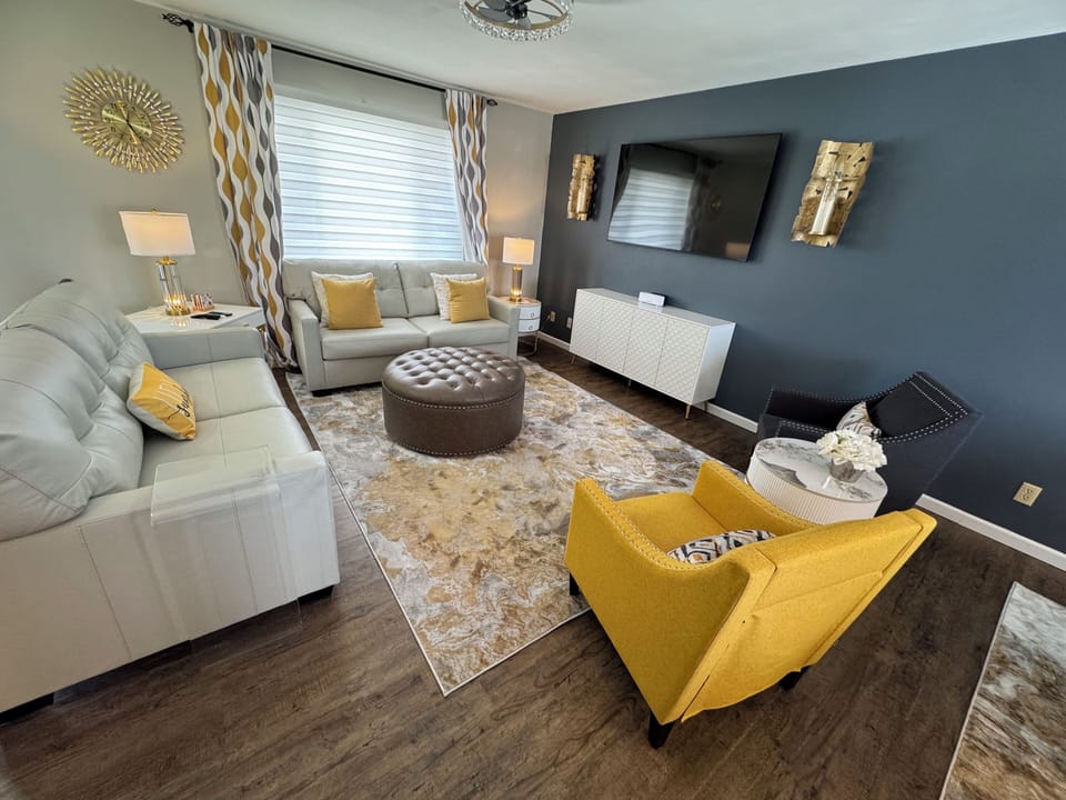 Upstairs living room