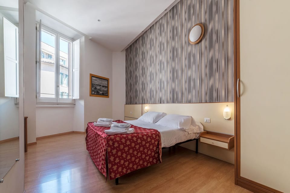 Premium bedding, minibar, desk, laptop workspace
