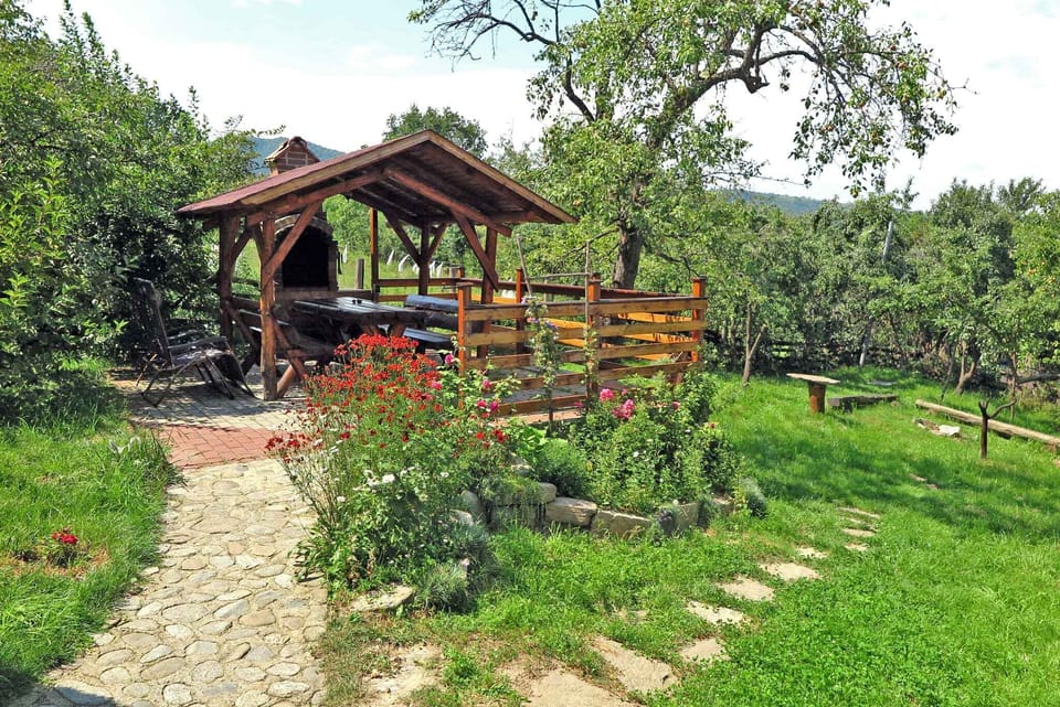 BBQ/picnic area